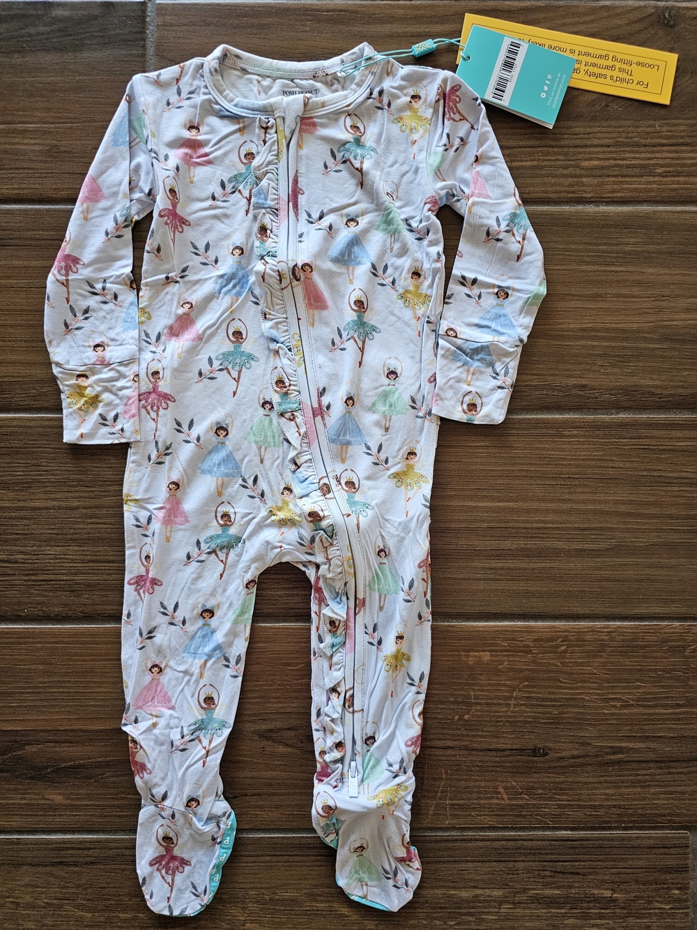 Posh Peanut Noel Footie Ruffled Zippered One Piece 12-18 months NWT